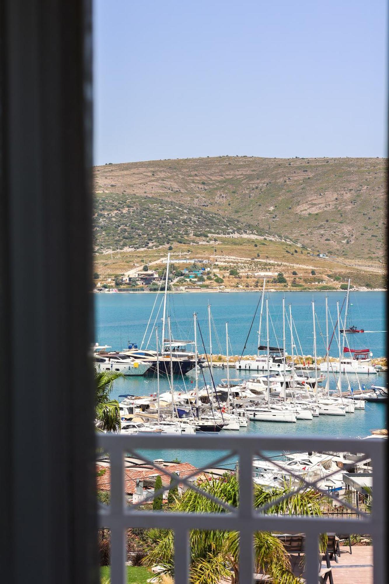 Marin Alacati Hotel Exterior photo